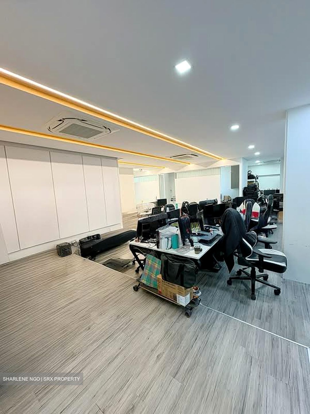Unipet Building (D13), Office #535486641